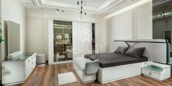 "Story" bed room