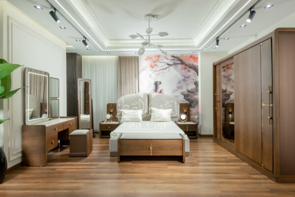 "Rich" bed room