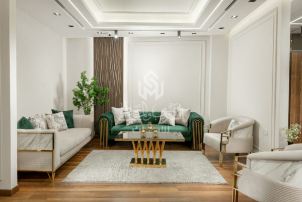 "Solo" living room
