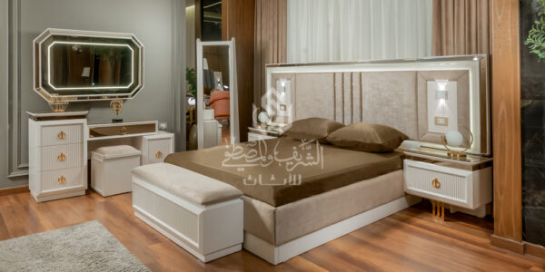 "Masa" bed room