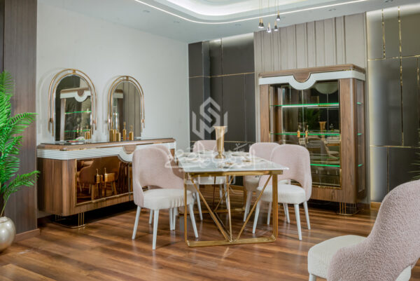 "Cleopatra" dining room